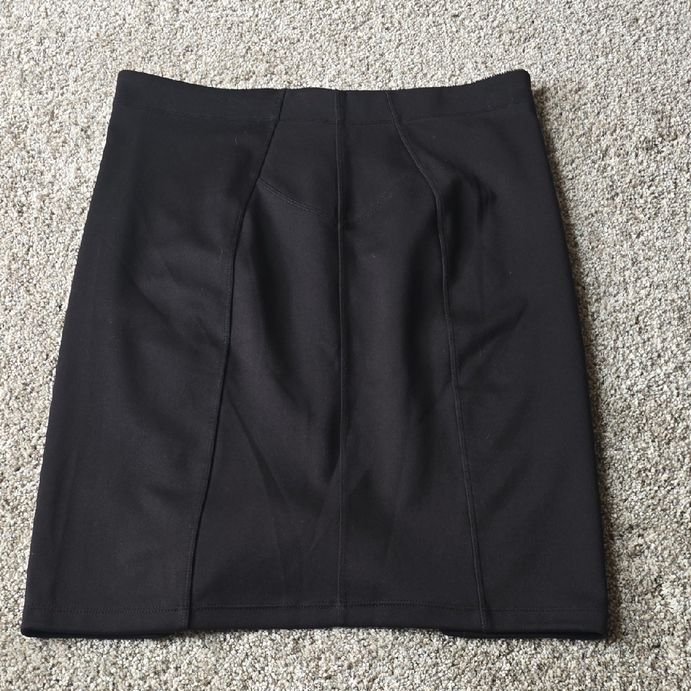 DAISEY FUENTES LARGE 🔥Black Ruched Mini Pencil Skirt for Work